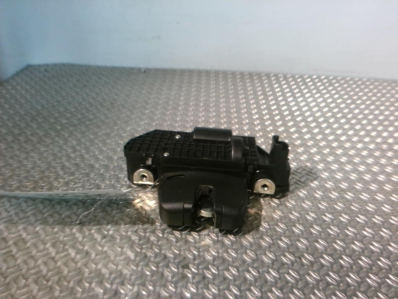 Chiusura centralizzata bagagliaio CITROEN C3 2 PHASE 1 Diésel - 1
