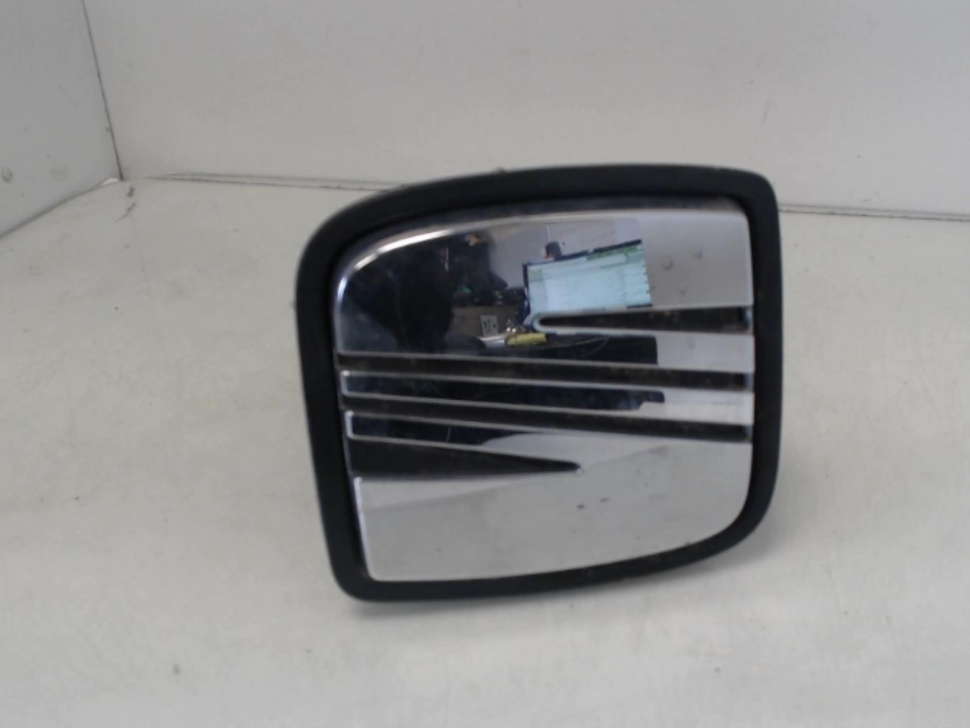 Maniglia portellone posteriore SEAT CORDOBA 1 PHASE 2 Diésel - 1