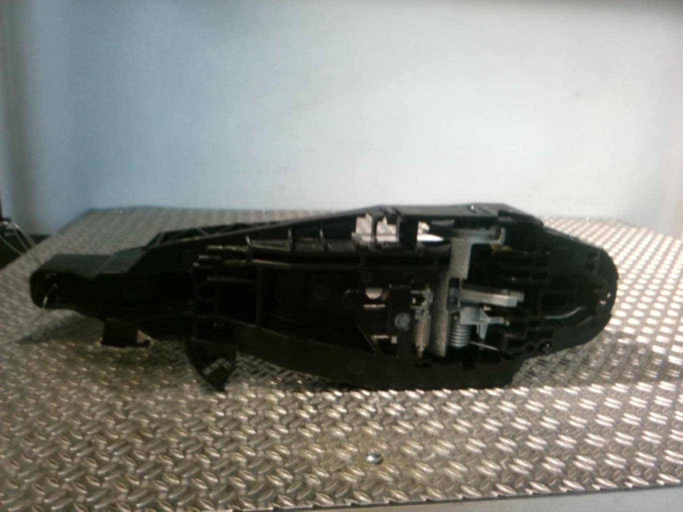 Maniglia portiera posteriore destra CITROEN C3 3 PHASE 1 Gasolina - 1