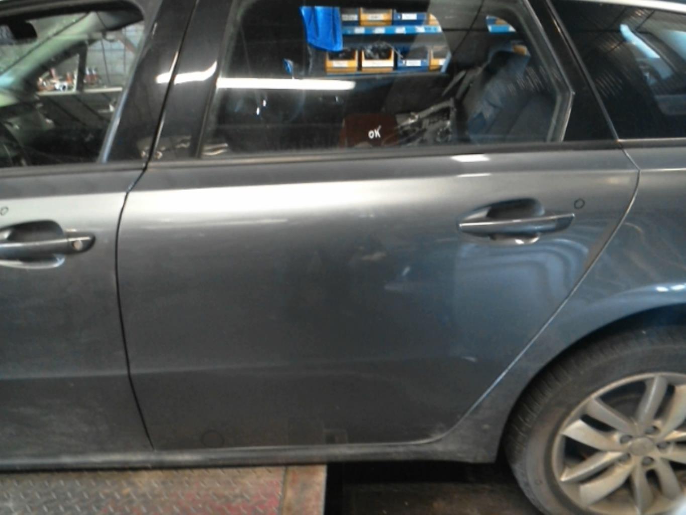 Portiera posteriore sinistra PEUGEOT 508 1 SW PHASE 1 BREAK Diésel - 1