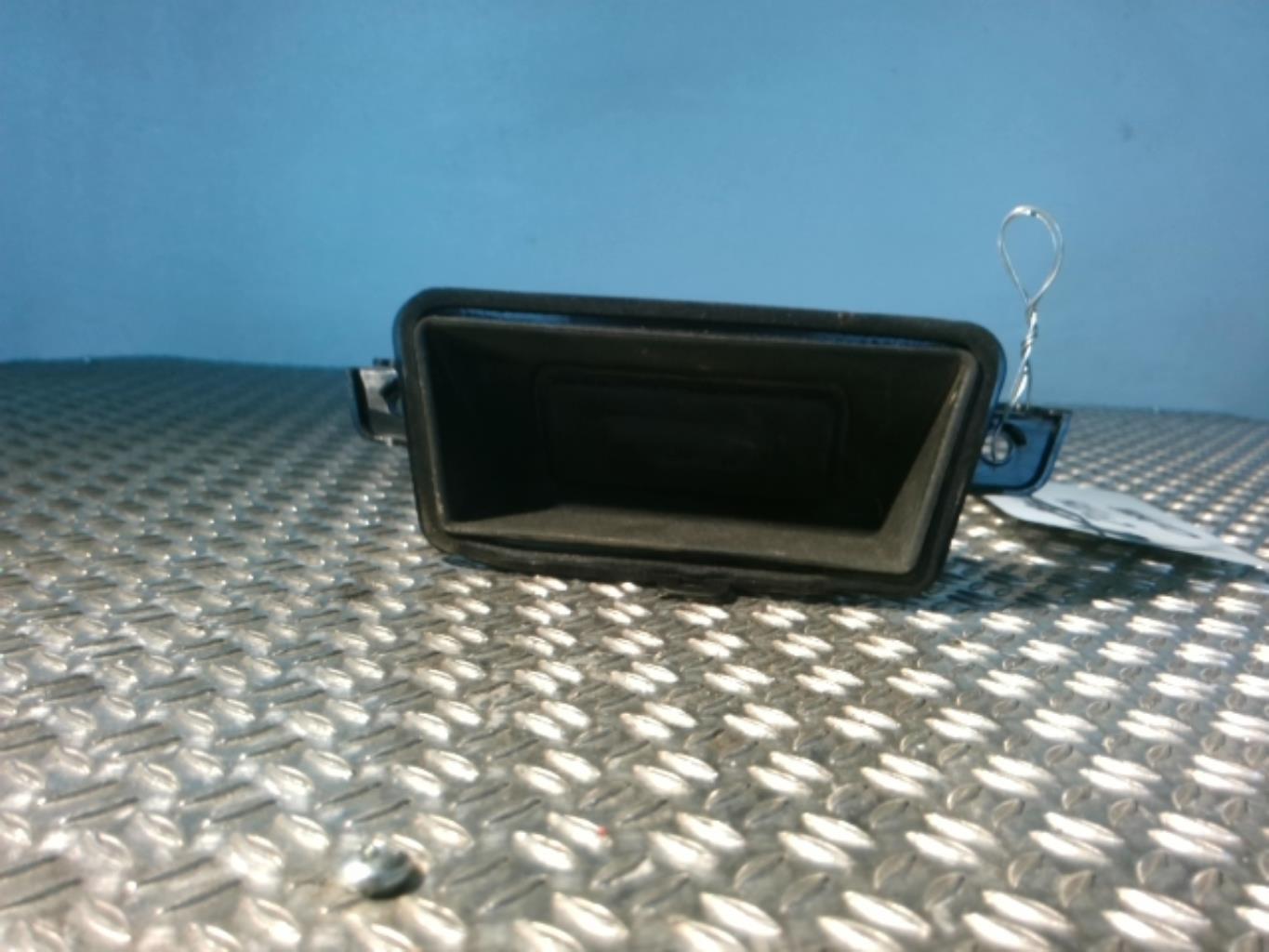 Pulsante del bagagliaio OPEL MOKKA 1 PHASE 1 Gasolina - 1