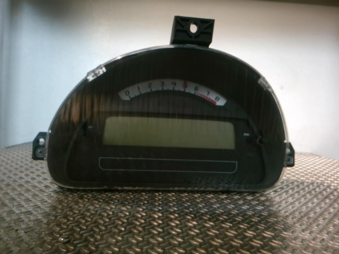 Compteur CITROEN C3 1 PHASE 2 Essence - 1
