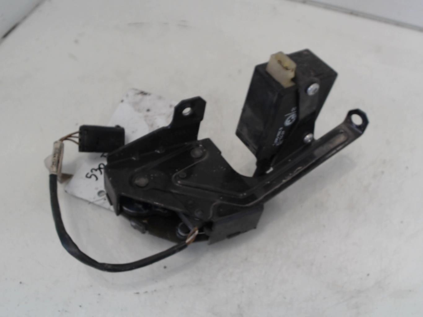 Chiusura centralizzata bagagliaio BMW SERIE 5 E39 TOURING PHASE 1 BREAK Diésel - 1