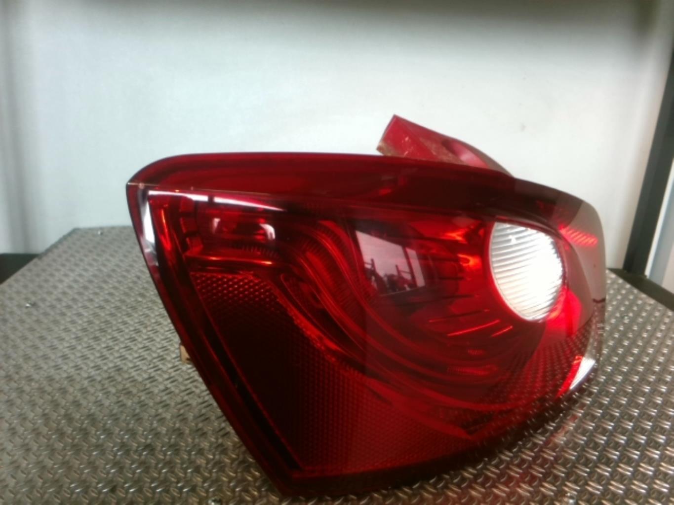 Fanale posteriore principale sinistro (luci) SEAT IBIZA 4 PHASE 1 Diésel - 1