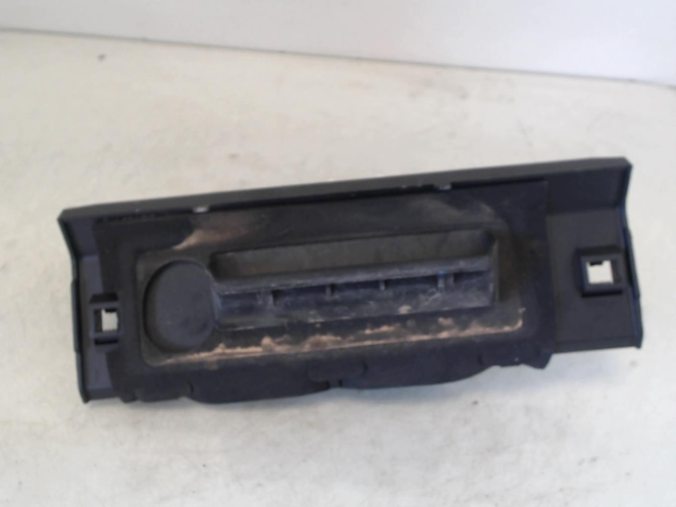 Maniglia portellone bagagliaio PEUGEOT 206+ Gasolina - 1