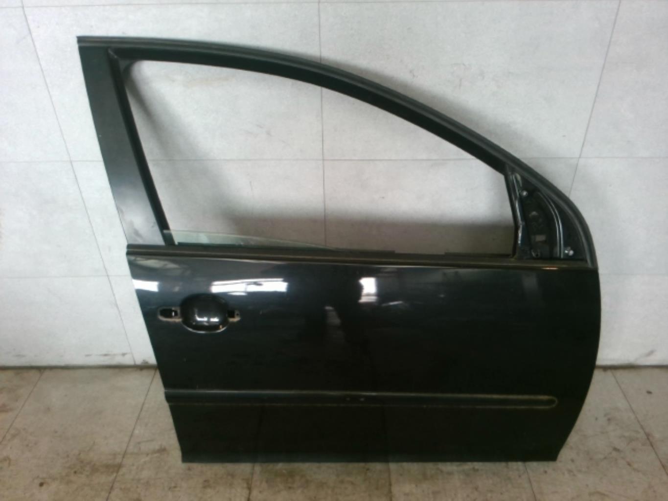 Portiera anteriore destra VOLKSWAGEN GOLF 5 Diésel - 1