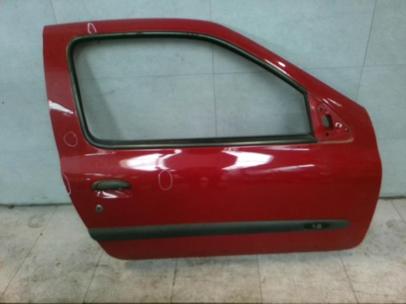 Porte avant droit RENAULT CLIO 2 PHASE 1 Essence - 1