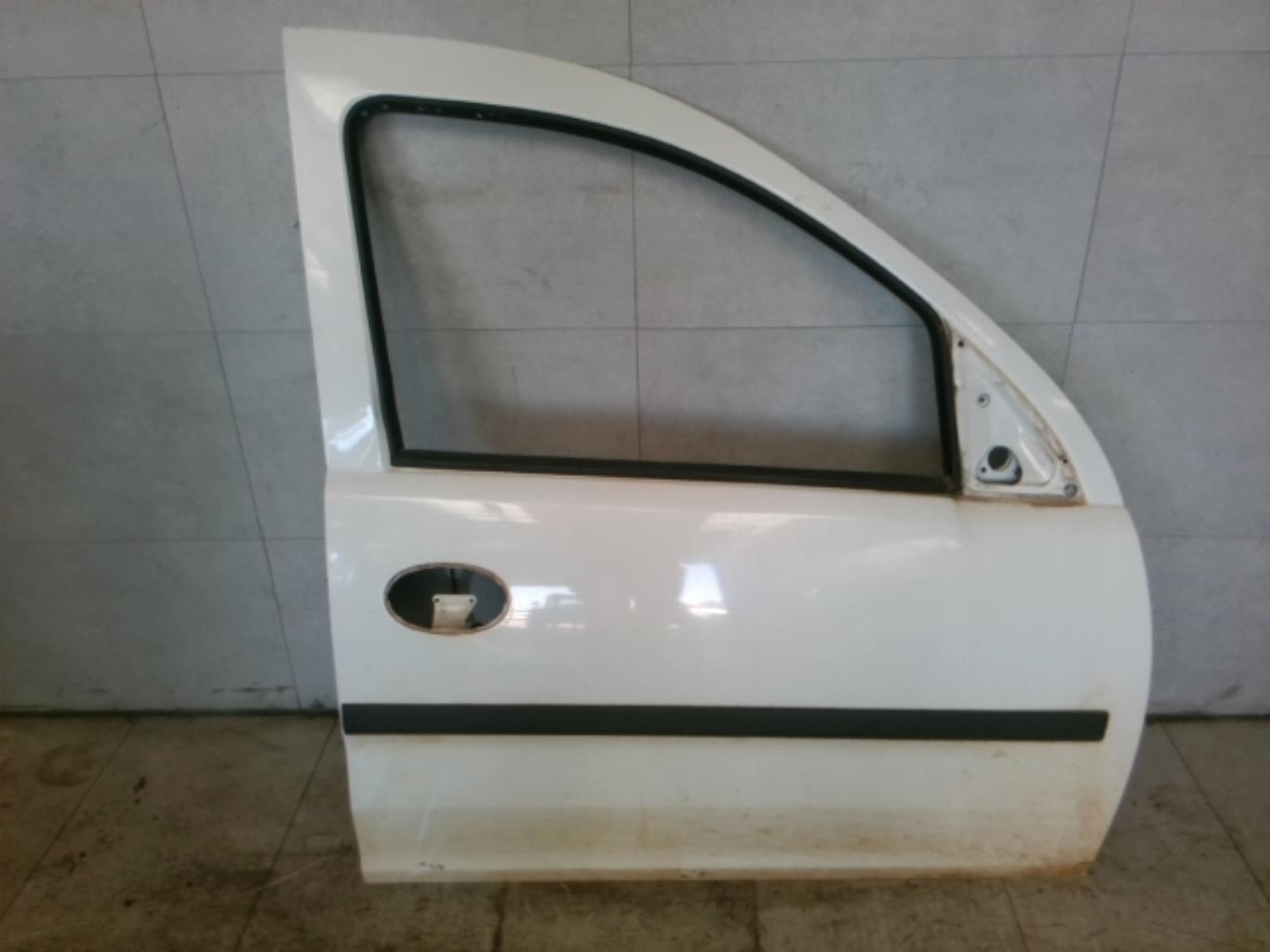 Puerta delantera derecha OPEL COMBO C PHASE 2 Diésel - 1