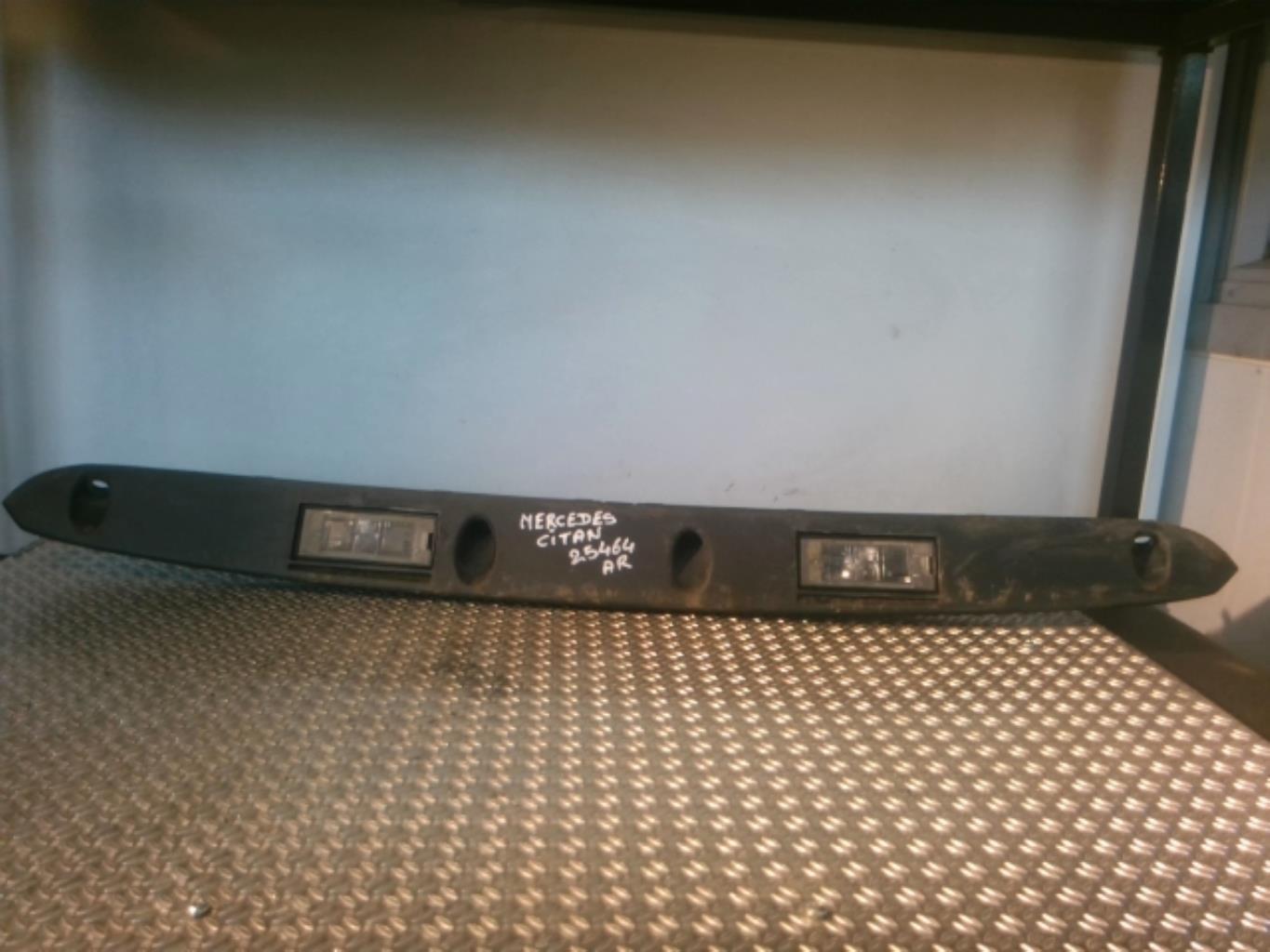 Baguette de coffre MERCEDES CITAN 1 415 Diesel - 1