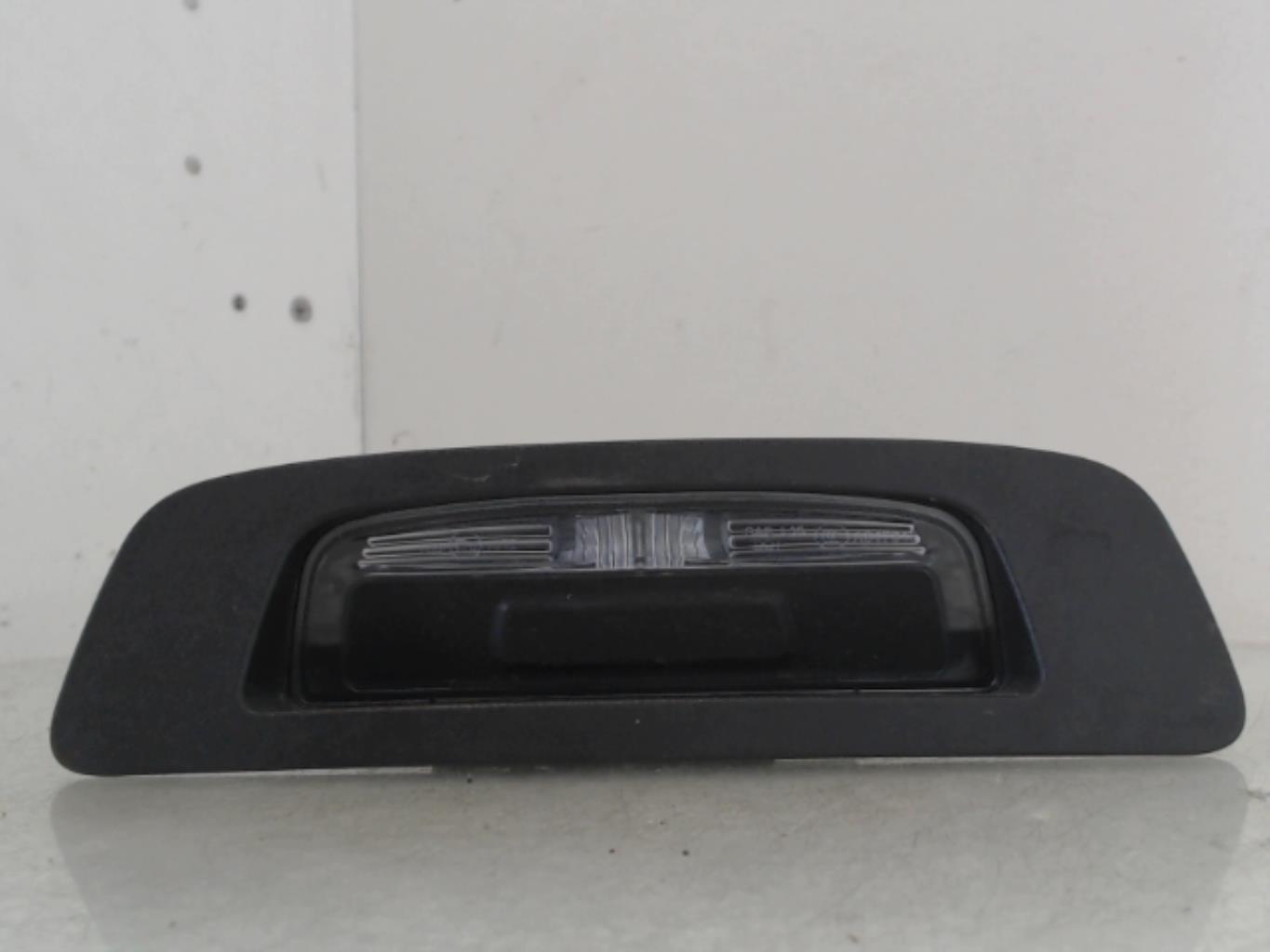 Pulsante del bagagliaio CITROEN C3 AIRCROSS PHASE 1 Gasolina - 1