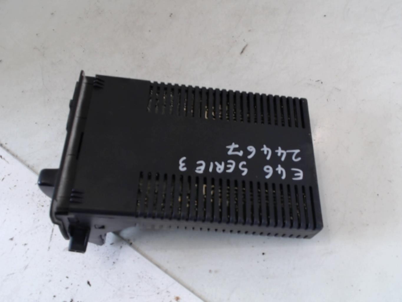 Commande de phare BMW SERIE 3 E46 PHASE 1 Diesel - 1