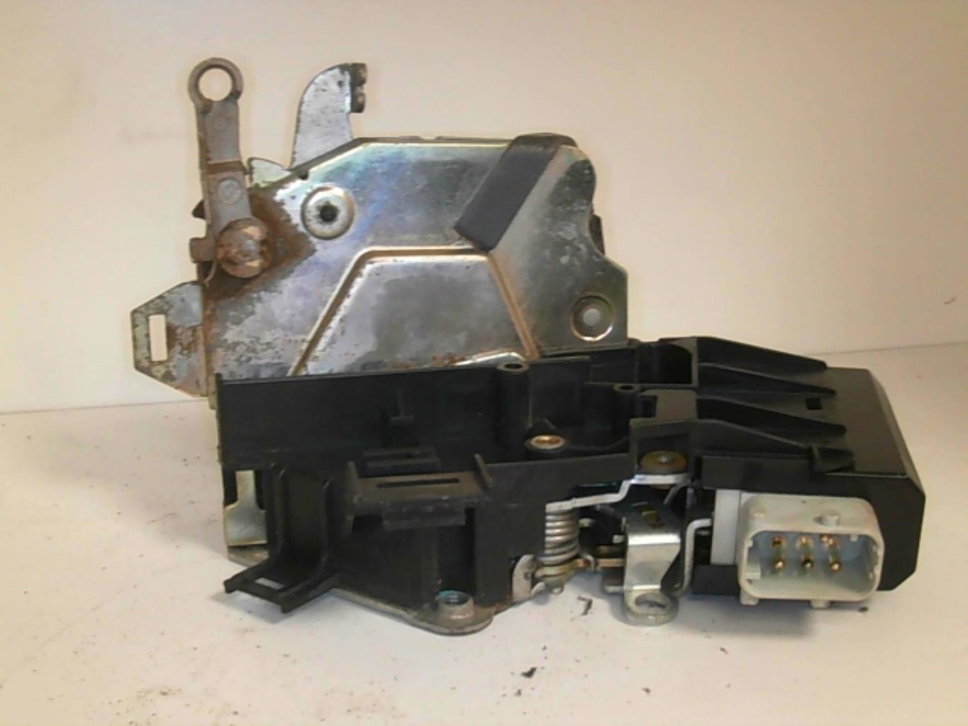 Chiusura centralizzata anteriore destra BMW SERIE 5 E39 PHASE 1 Diésel - 1