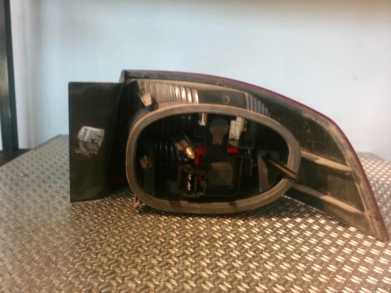 Fanale posteriore principale sinistro (luci) RENAULT LAGUNA 2  - 1