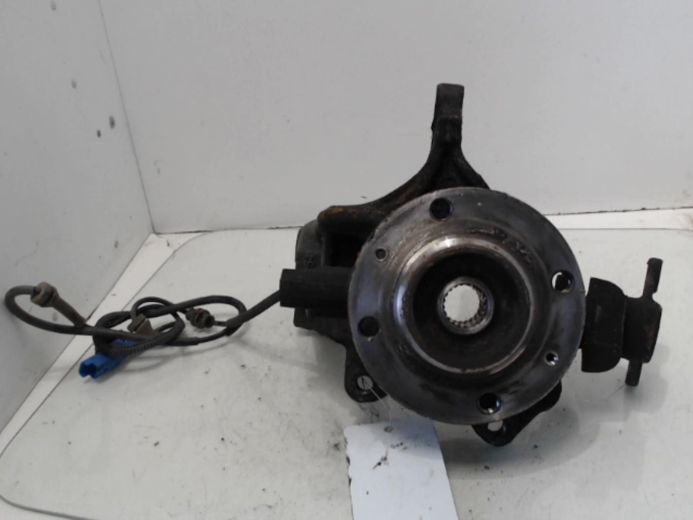 Mozzo anteriore sinistro CITROEN C3 2 PHASE 1 Diésel - 1
