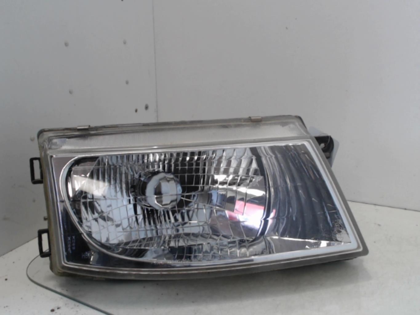 Gruppo ottico anteriore principale destro (luci)(faro) MITSUBISHI SPACEWAGON 2 Diésel - 1
