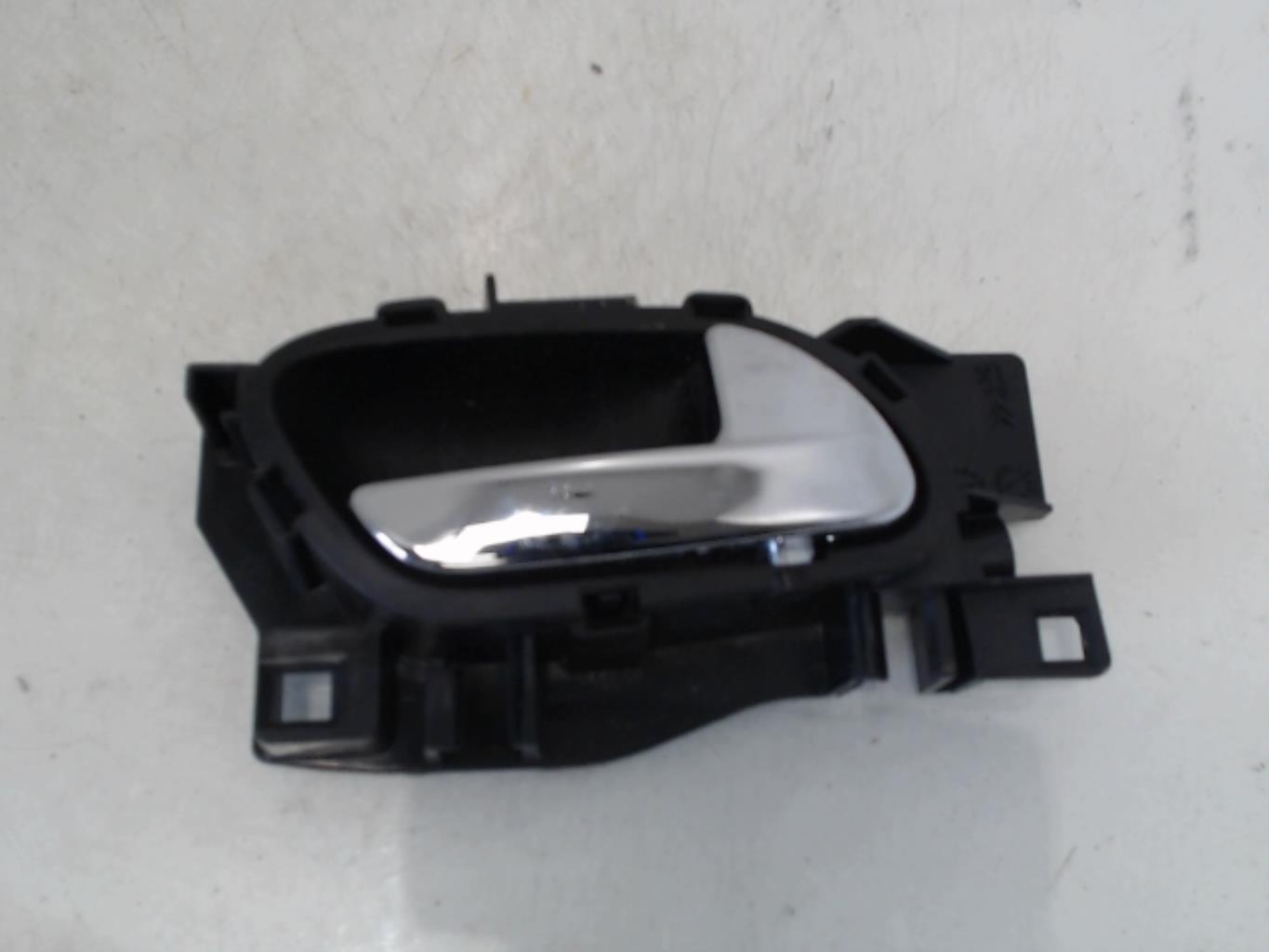 Maniglia interna anteriore destra PEUGEOT 5008 1 PHASE 1 Diésel - 1