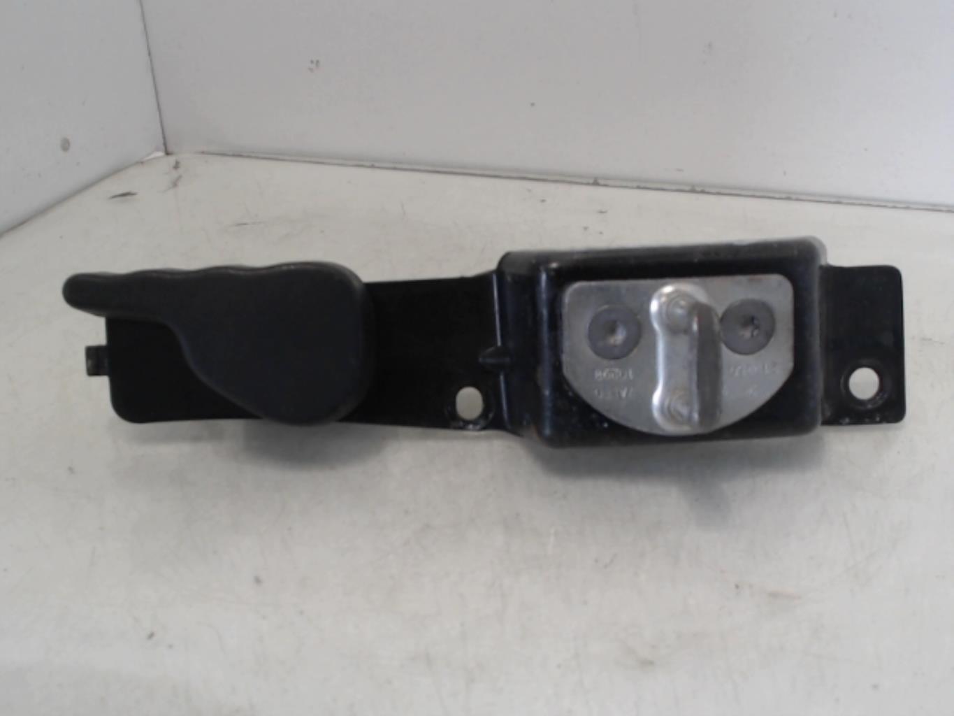 Maniglia interna porta bagagliaio destra RENAULT KANGOO 2 PHASE 1 Diésel - 1