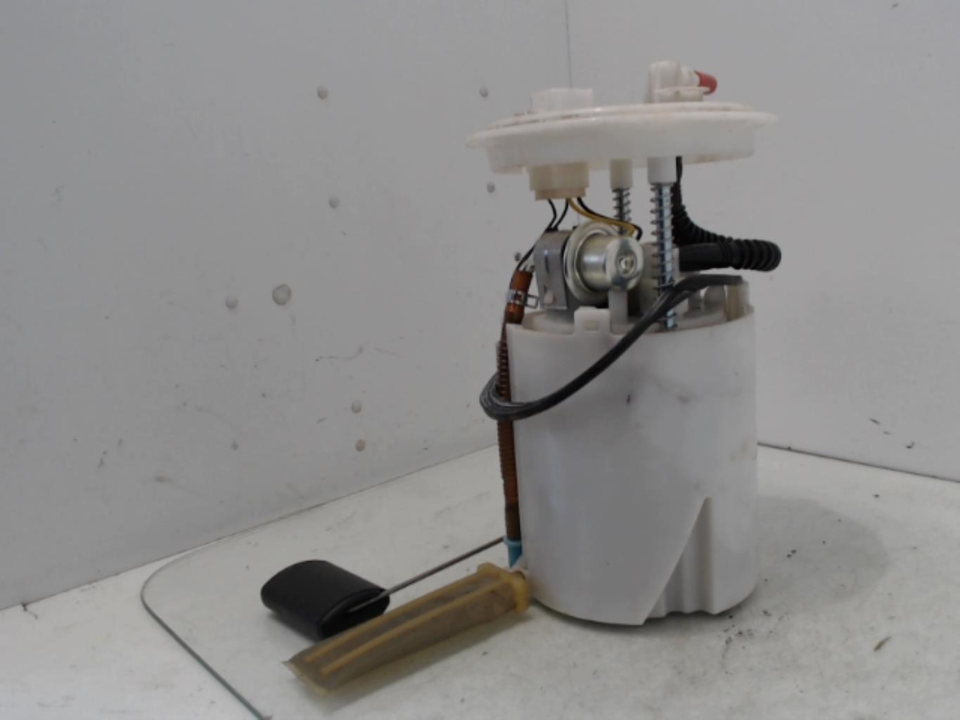 Pompa alimentazione KIA CEE-D 1 SPORT WAGON PHASE 1 BREAK Gasolina - 1