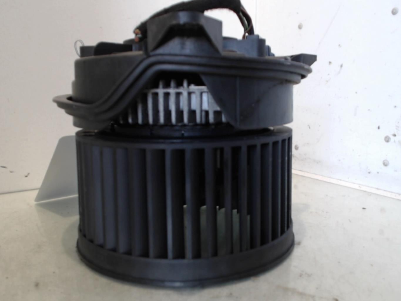 Pulseur d'air FORD MONDEO 2 Essence - 1
