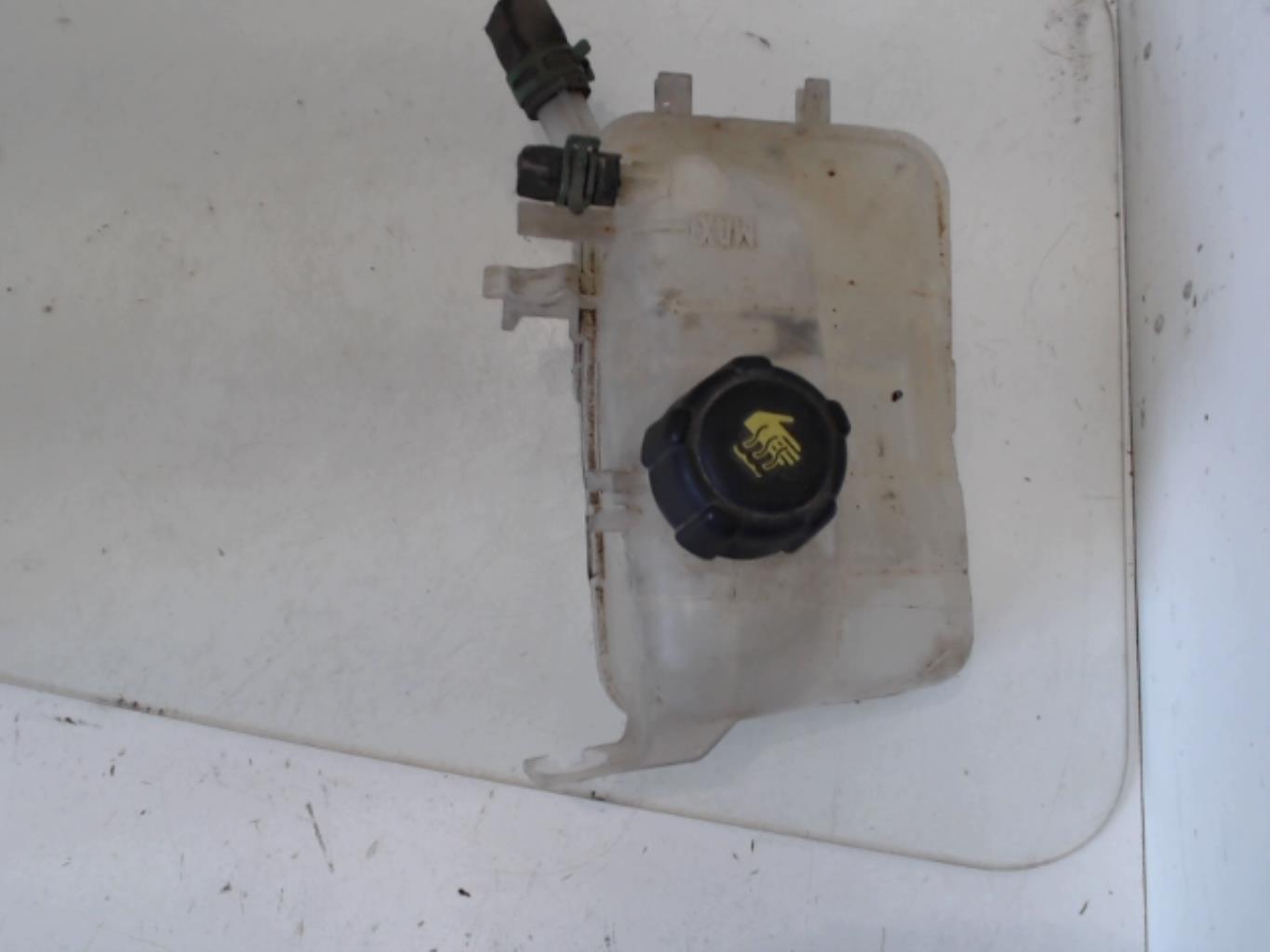 Vase d'expansion RENAULT MEGANE 3 PHASE 1 Diesel - 1