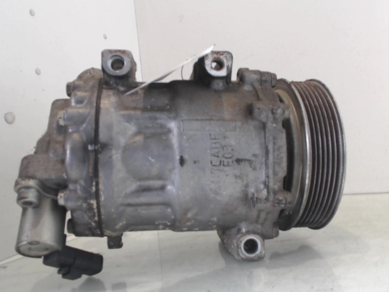 Compressore clima PEUGEOT 407 PHASE 1 BREAK Diésel - 1