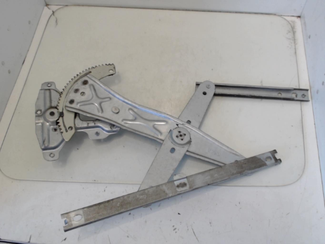 Alzacristalli manuale posteriore sinistro CHEVROLET MATIZ 2 Gasolina - 1