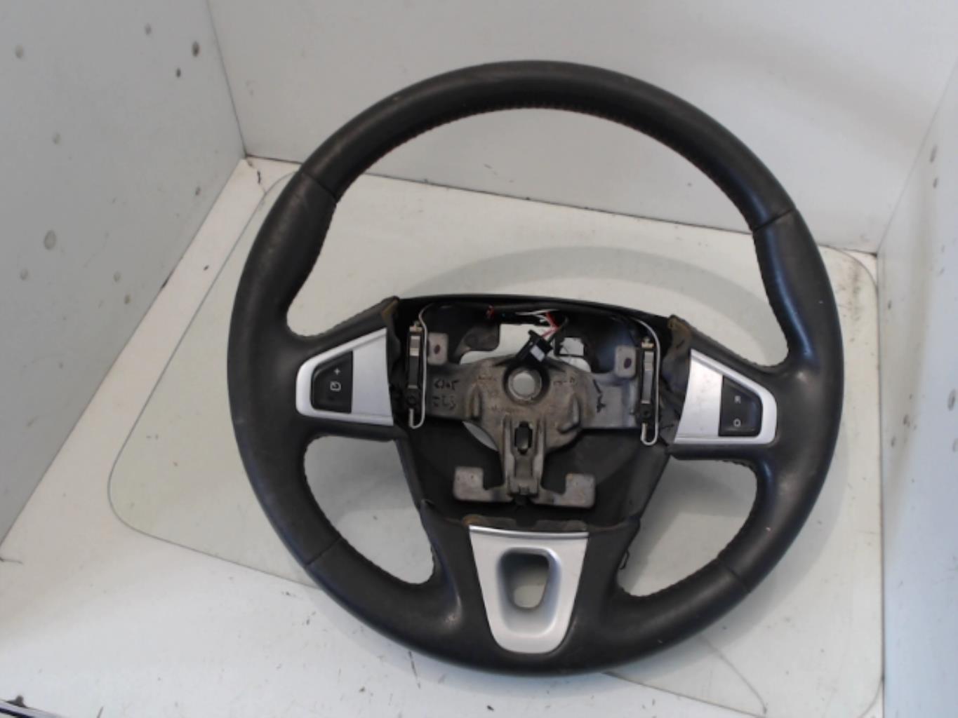 Volant RENAULT MEGANE 3 PHASE 1 Diesel - 1