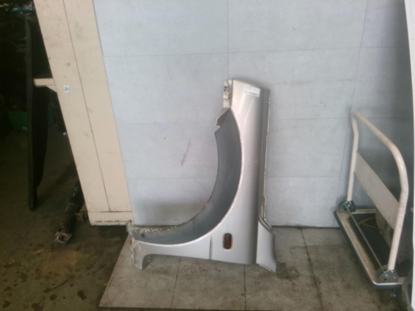 Parafango anteriore sinistro LAND ROVER FREELANDER 1 PHASE 1 Gasolina - 1