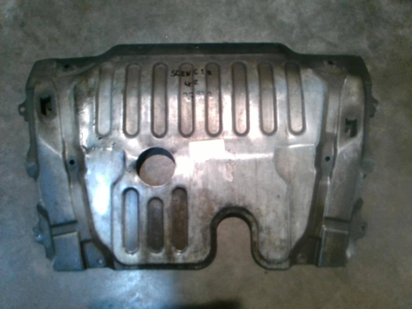 Cache sous moteur RENAULT SCENIC 1 PHASE 2 Diesel - 1