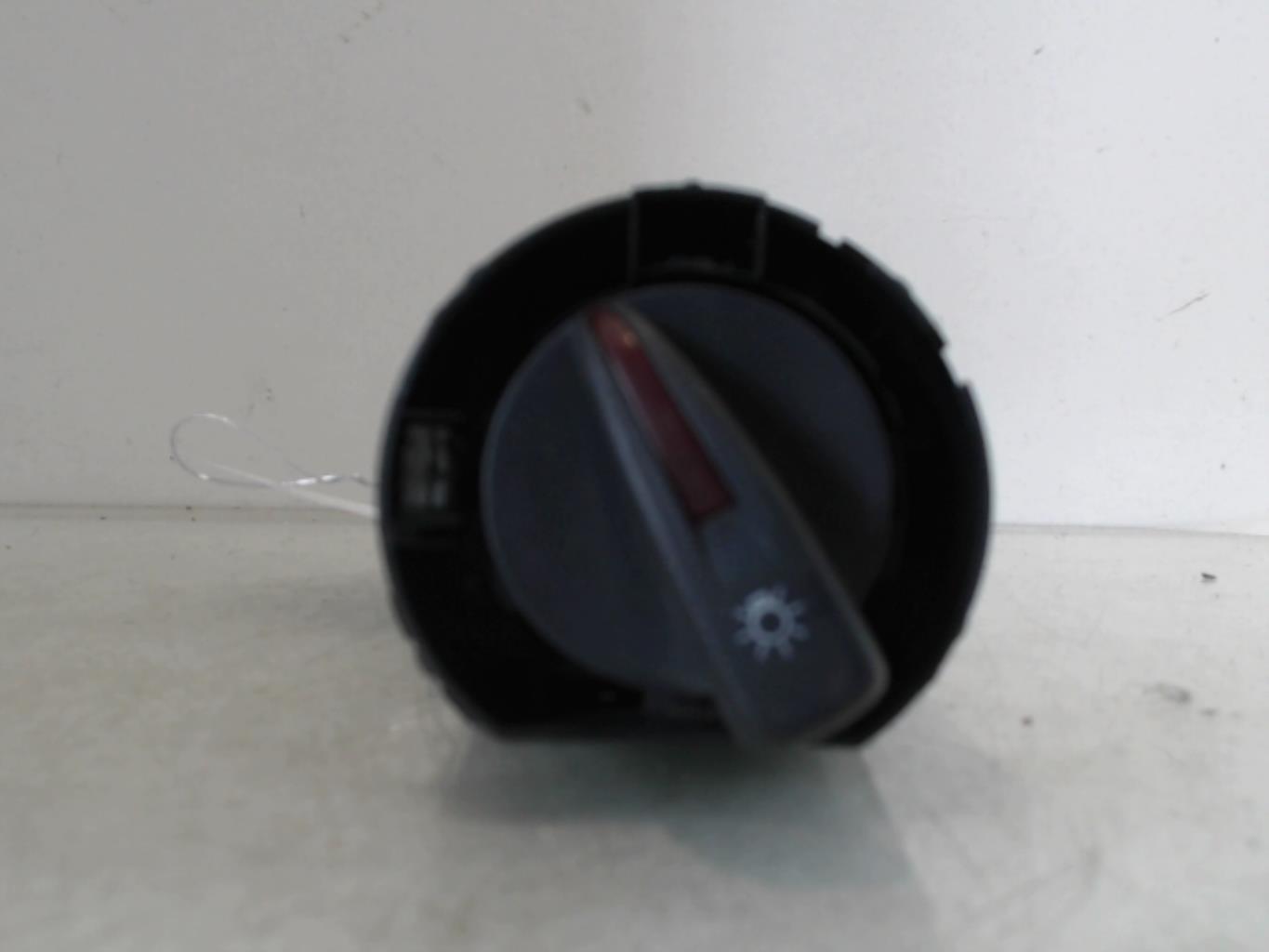 Commande de phare SEAT IBIZA 4 PHASE 1 Essence - 1