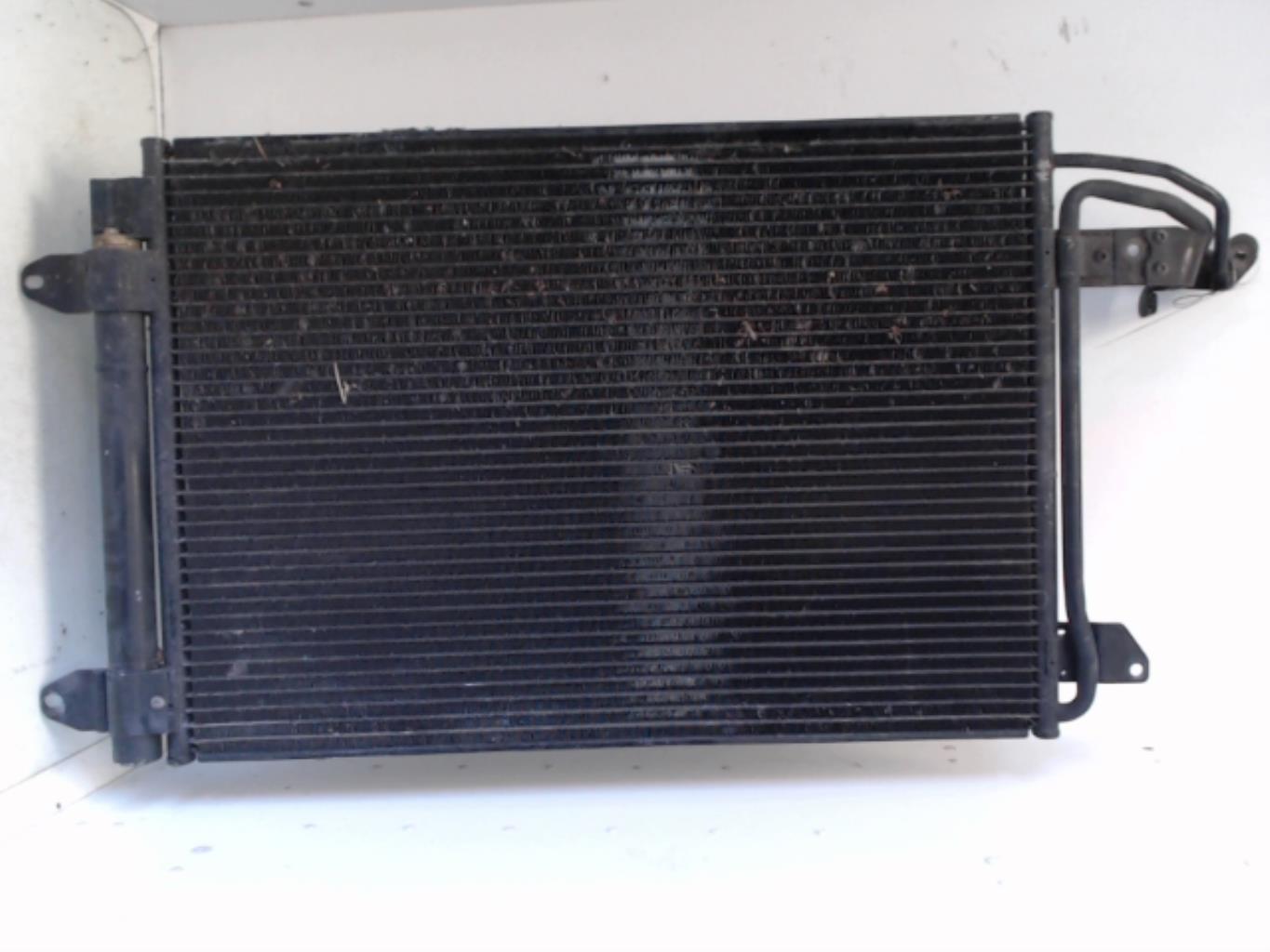 Condenseur de clim VOLKSWAGEN GOLF 5 Diesel - 1