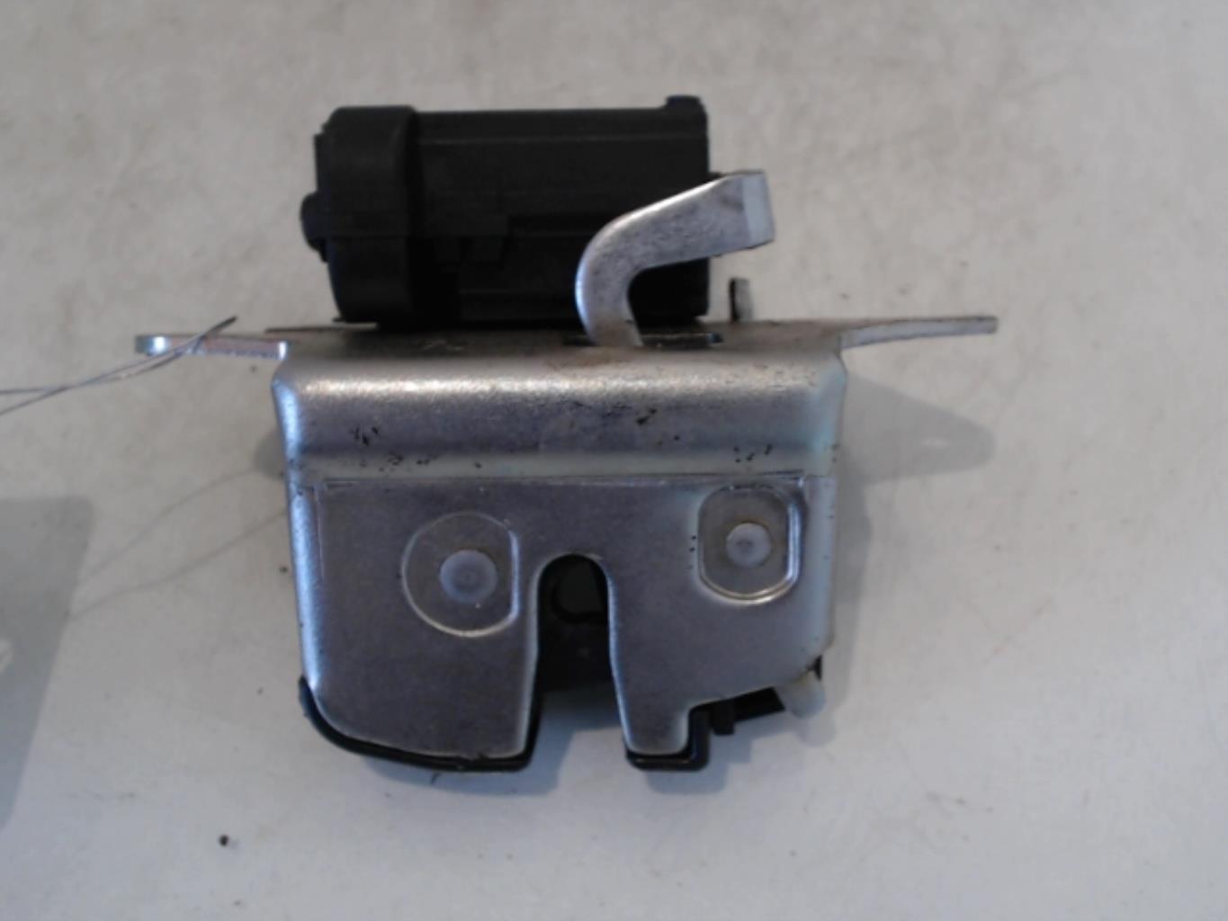 Fermeture centralisee coffre FIAT IDEA PHASE 2 Diesel - 1