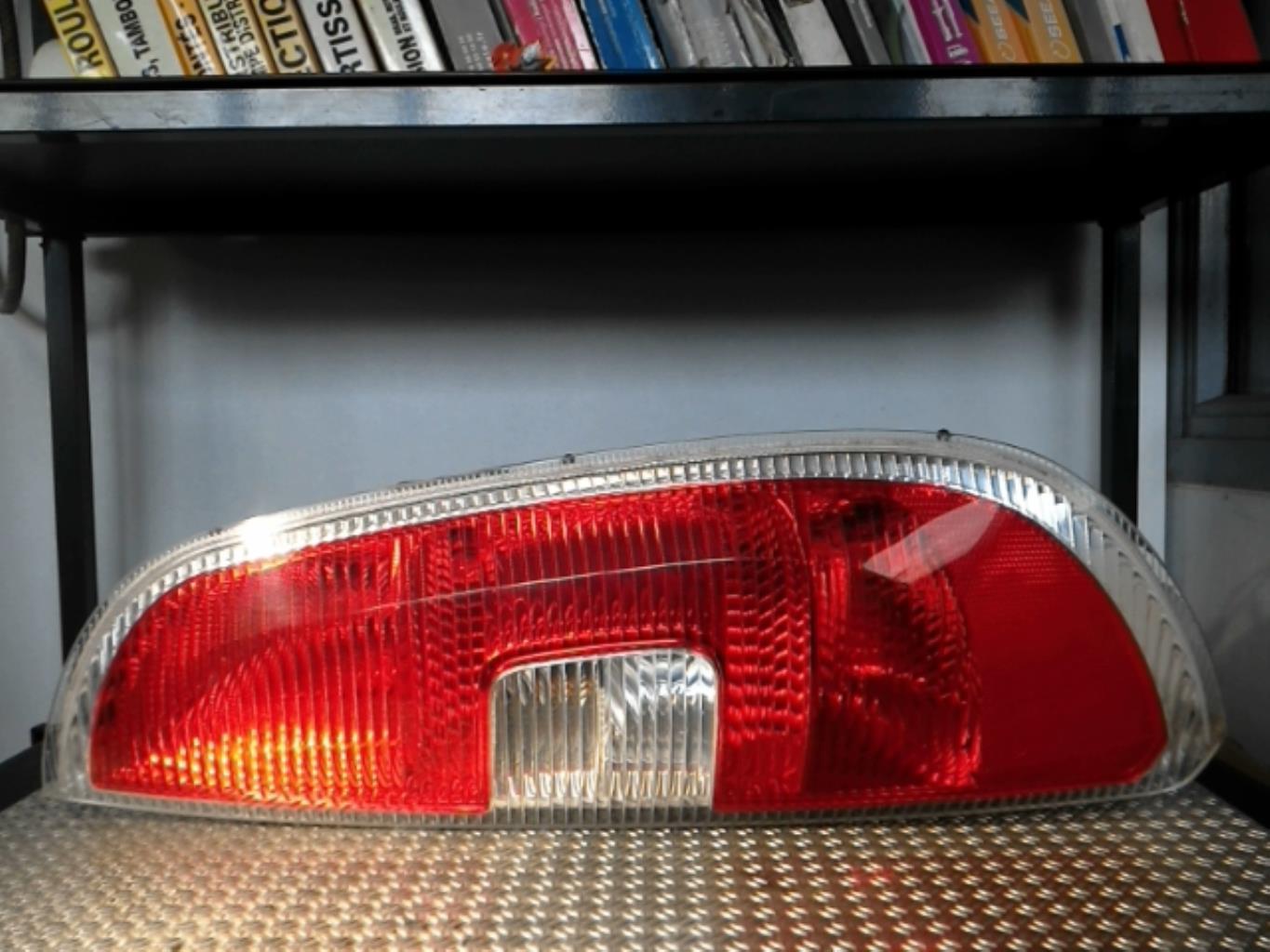 Fanale posteriore principale destro (luci) SKODA ROOMSTER PHASE 2 Diésel - 1