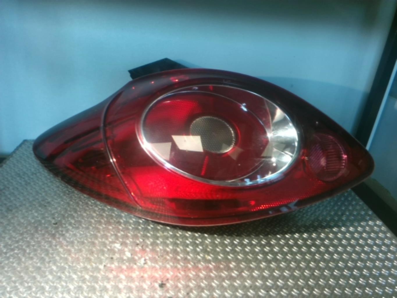 Fanale posteriore principale sinistro (luci) FORD KA 2 PHASE 2 Gasolina - 1