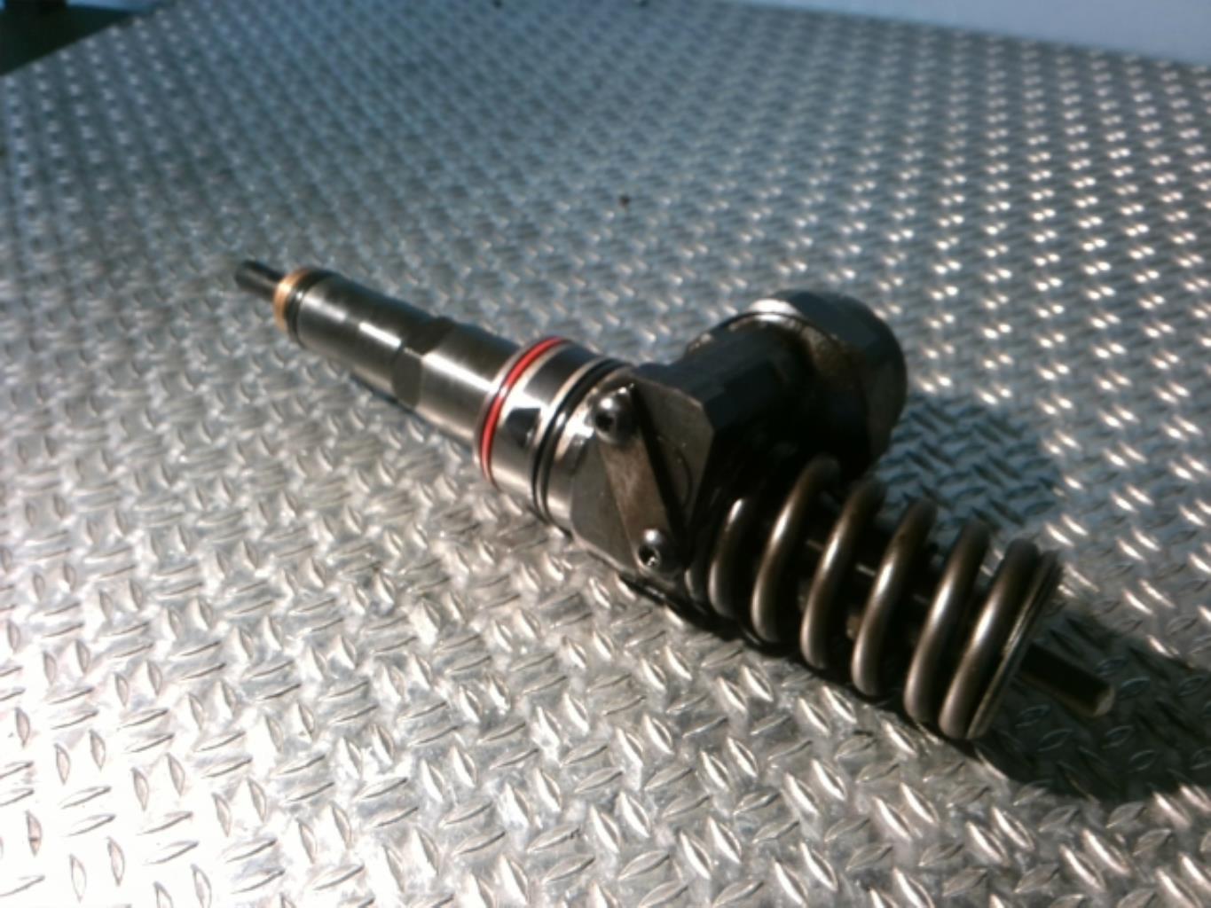 Injecteurs AUDI A4 1 AVANT PHASE 2 BREAK Diesel - 1