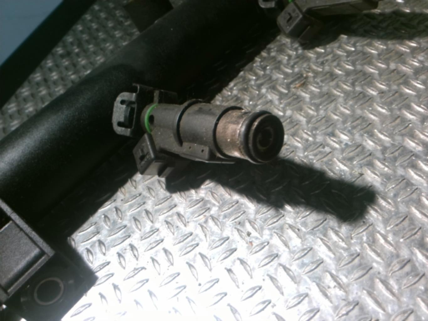 Injecteurs CITROEN C5 1 PHASE 1 Essence - 1