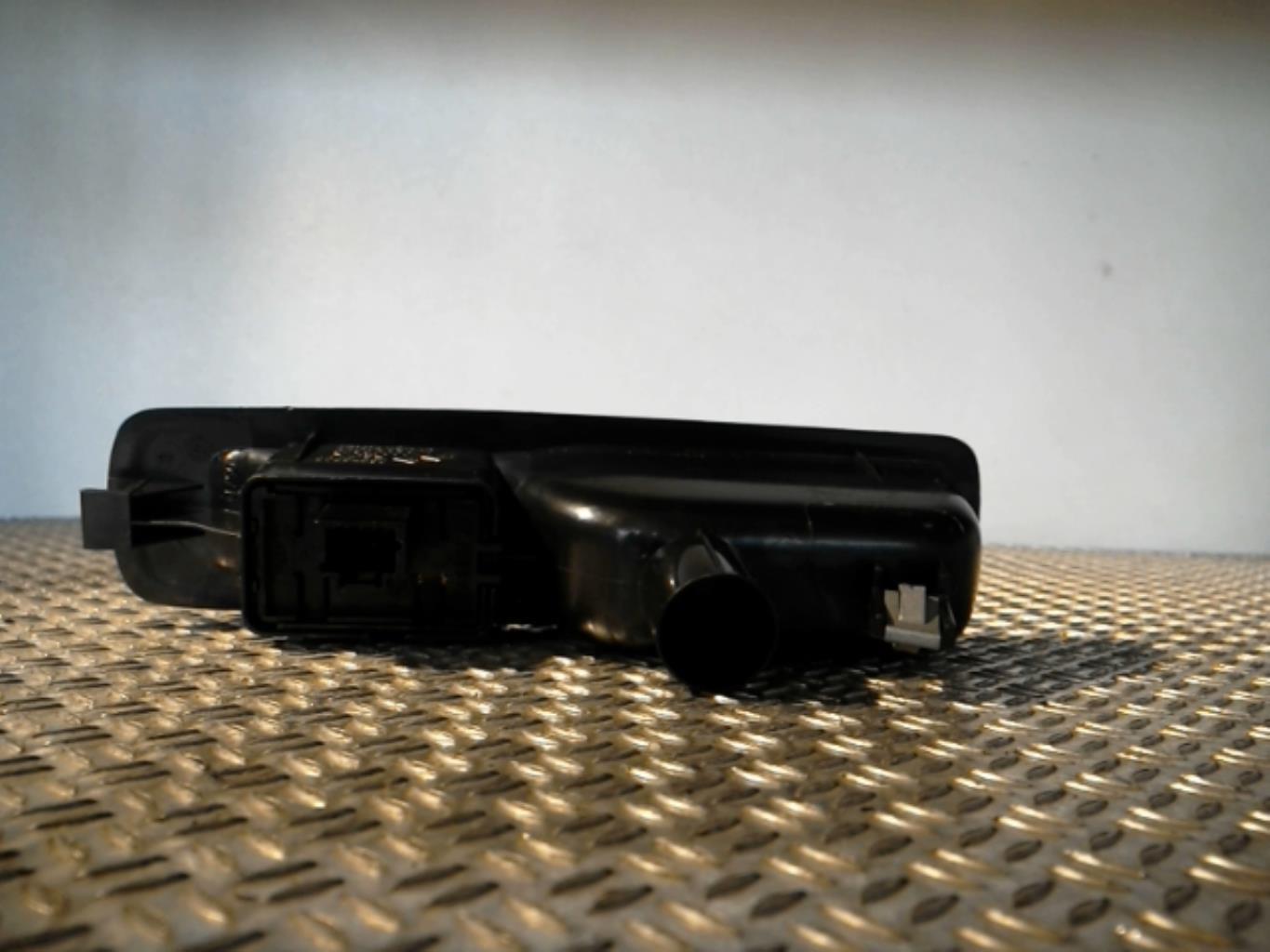 Interruttore lavacristalli posteriore destro RENAULT SCENIC 3 PHASE 2 Diésel - 1