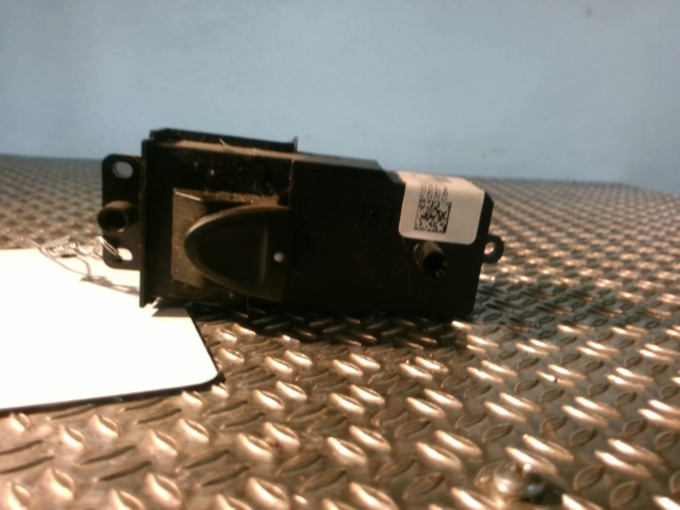Interruttore lavacristalli posteriore sinistro HONDA CIVIC 8 PHASE 1 Diésel - 1