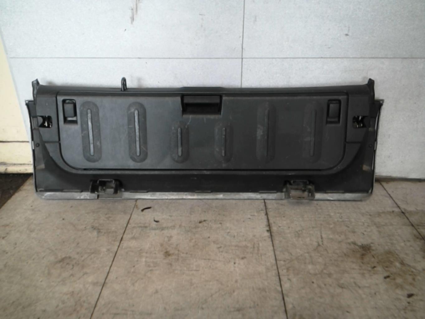 Malle/Hayon arriere CITROEN C2 PHASE 1 Diesel - 1