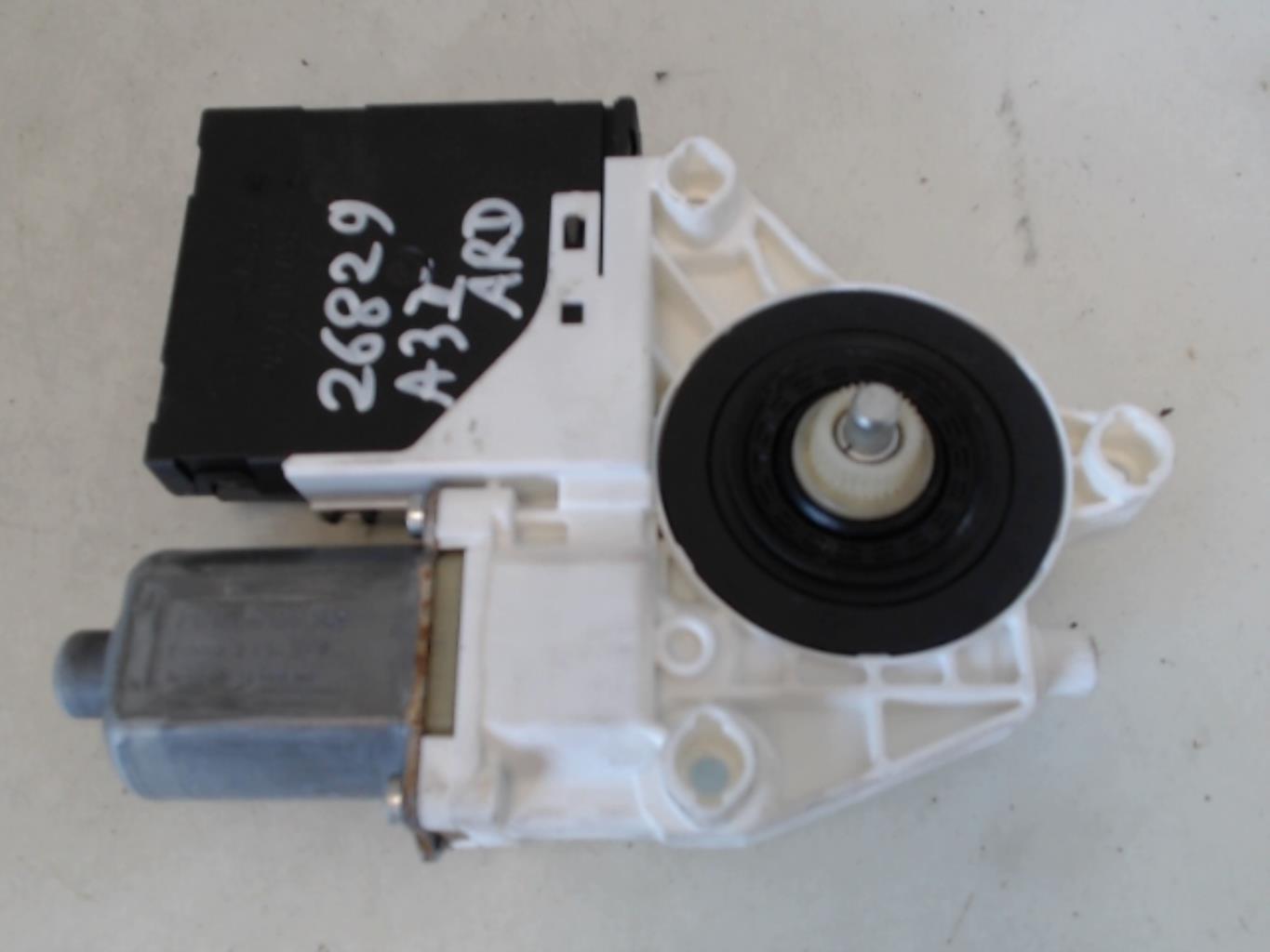 Motore alzacristalli posteriore destro AUDI A3 2 SPORTBACK PHASE 2 Diésel - 1