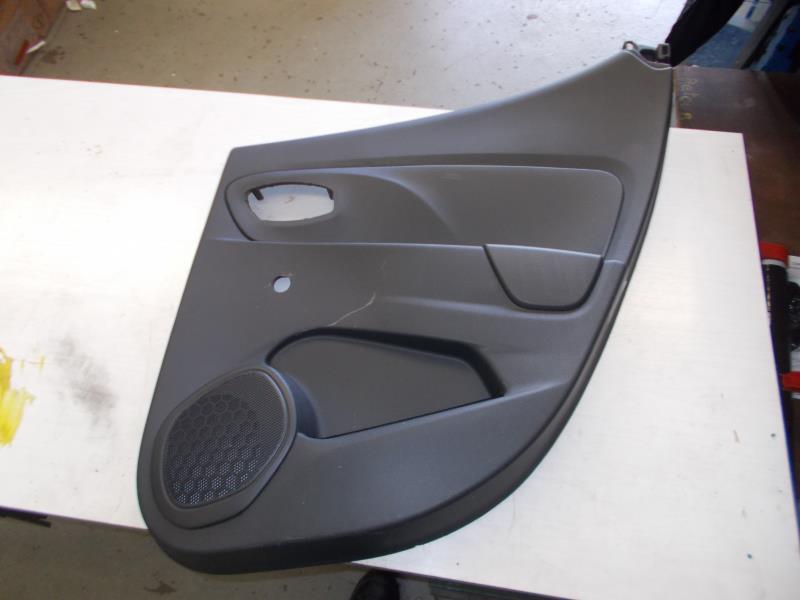 Guarnizione portiera posteriore destra RENAULT CLIO 4 PHASE 1 Diésel - 1