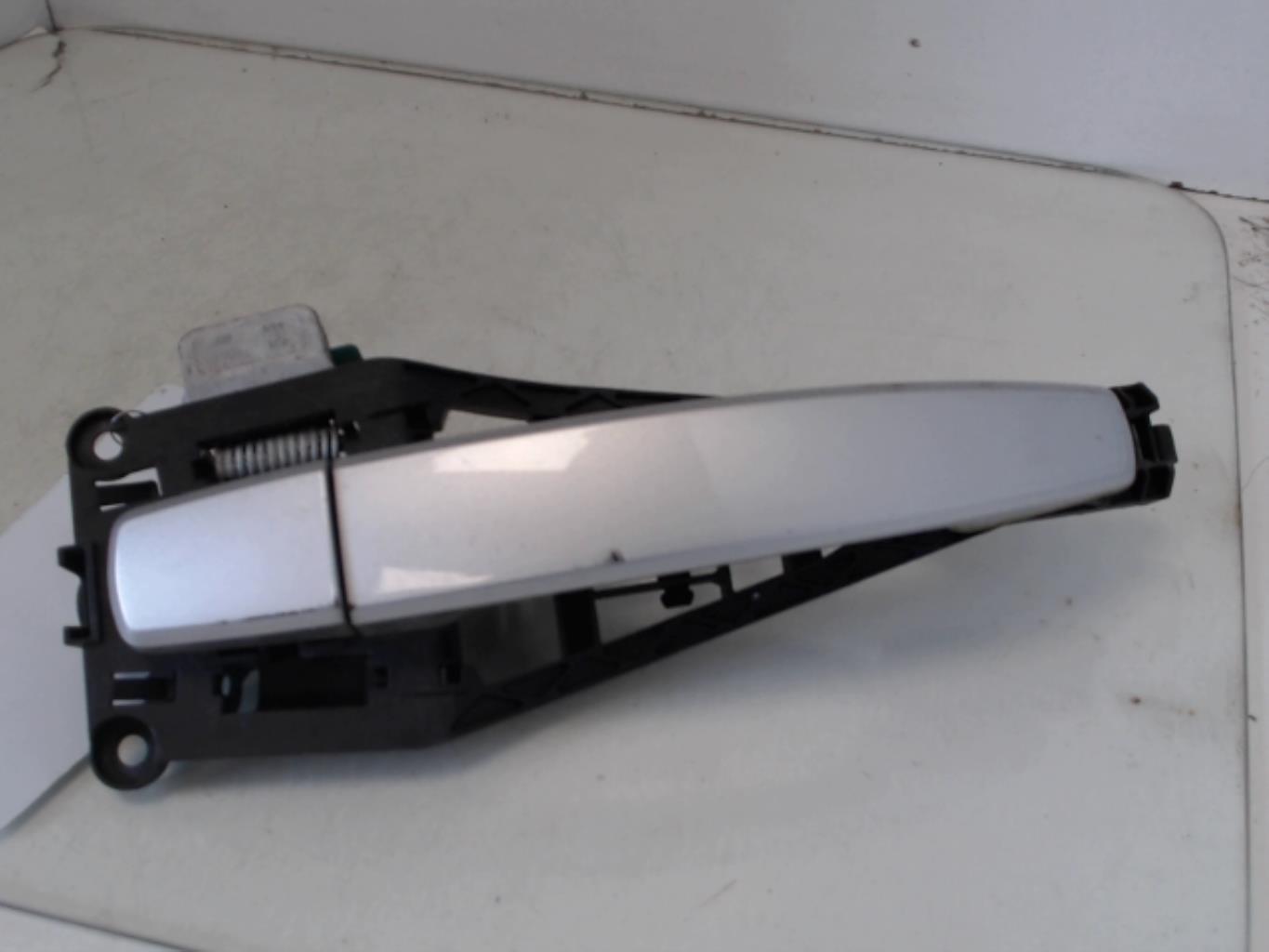 Maniglia portiera anteriore destra OPEL CORSA D PHASE 1 Gasolina - 1