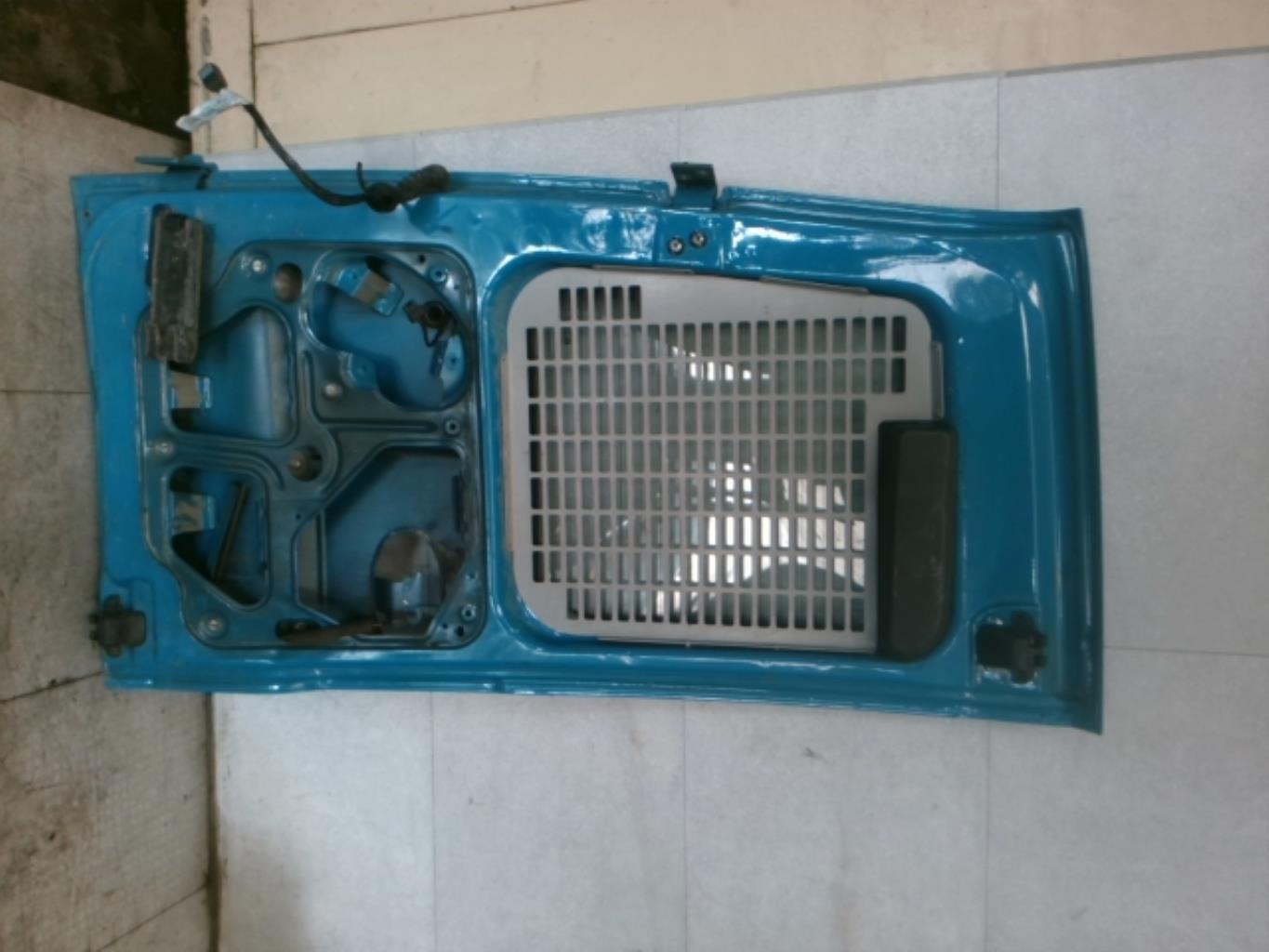 Puerta del maletero derecha OPEL COMBO C PHASE 2 Diésel - 1