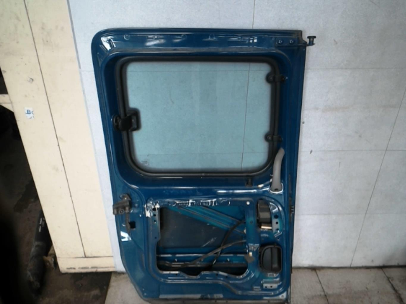 Portiera laterale sinistra RENAULT KANGOO 1 PHASE 1 Gasolina - 1