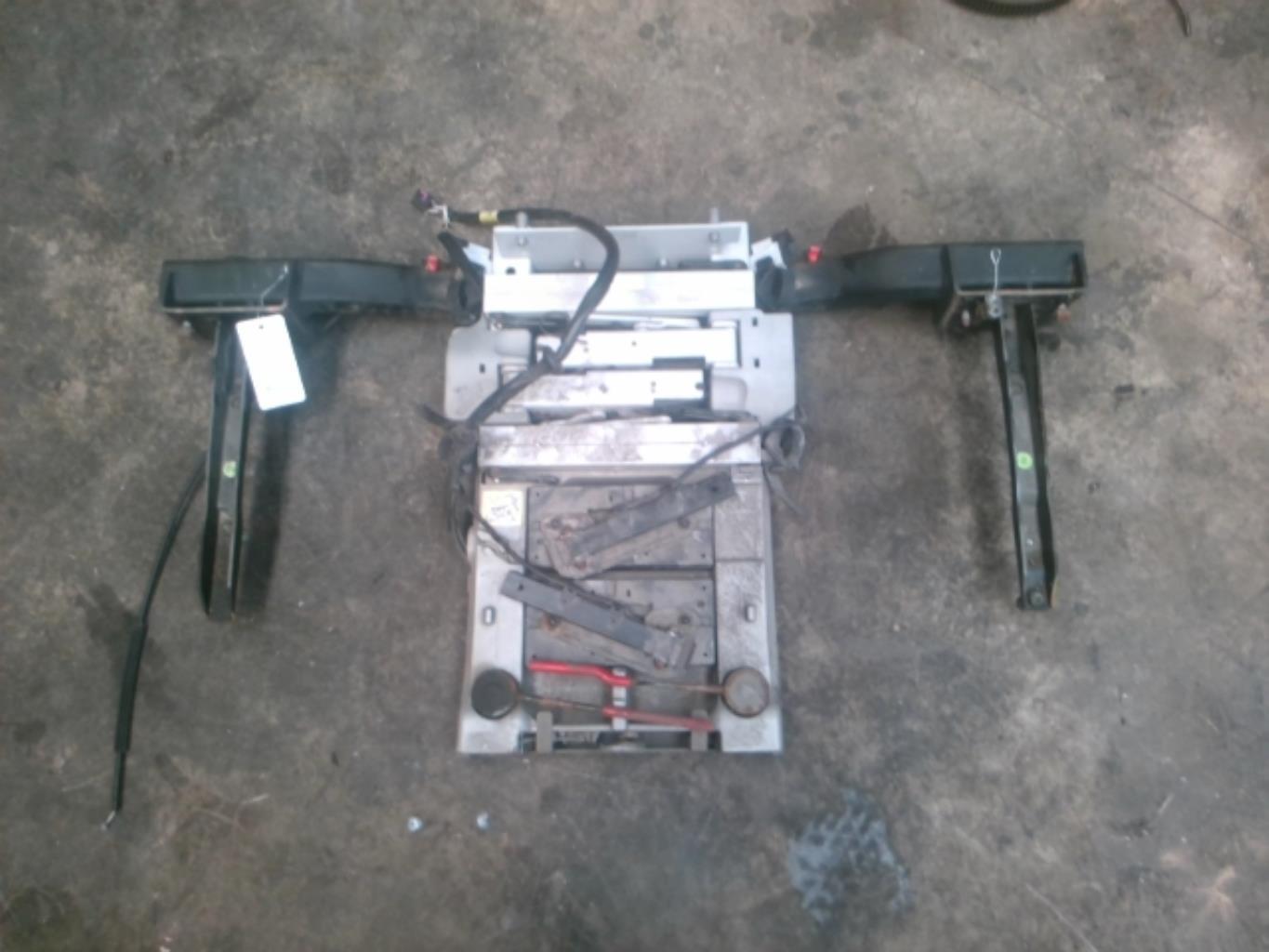 Attelage (boule de remorquage) OPEL CORSA D PHASE 1 Essence - 1