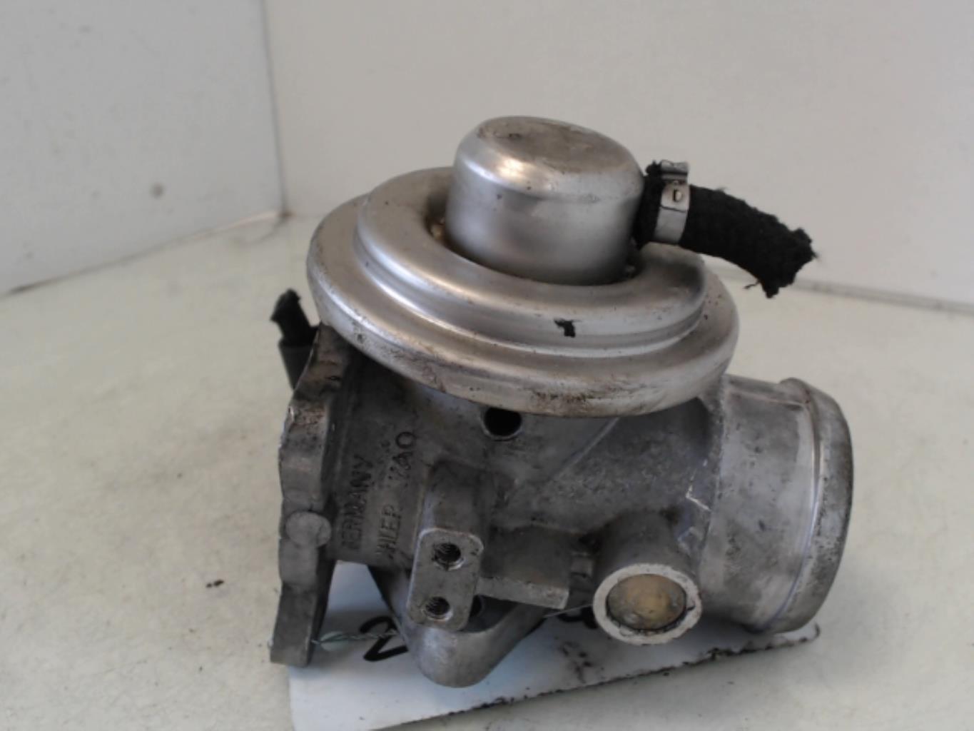 Vanne EGR AUDI A4 1 AVANT PHASE 2 BREAK Diesel - 1