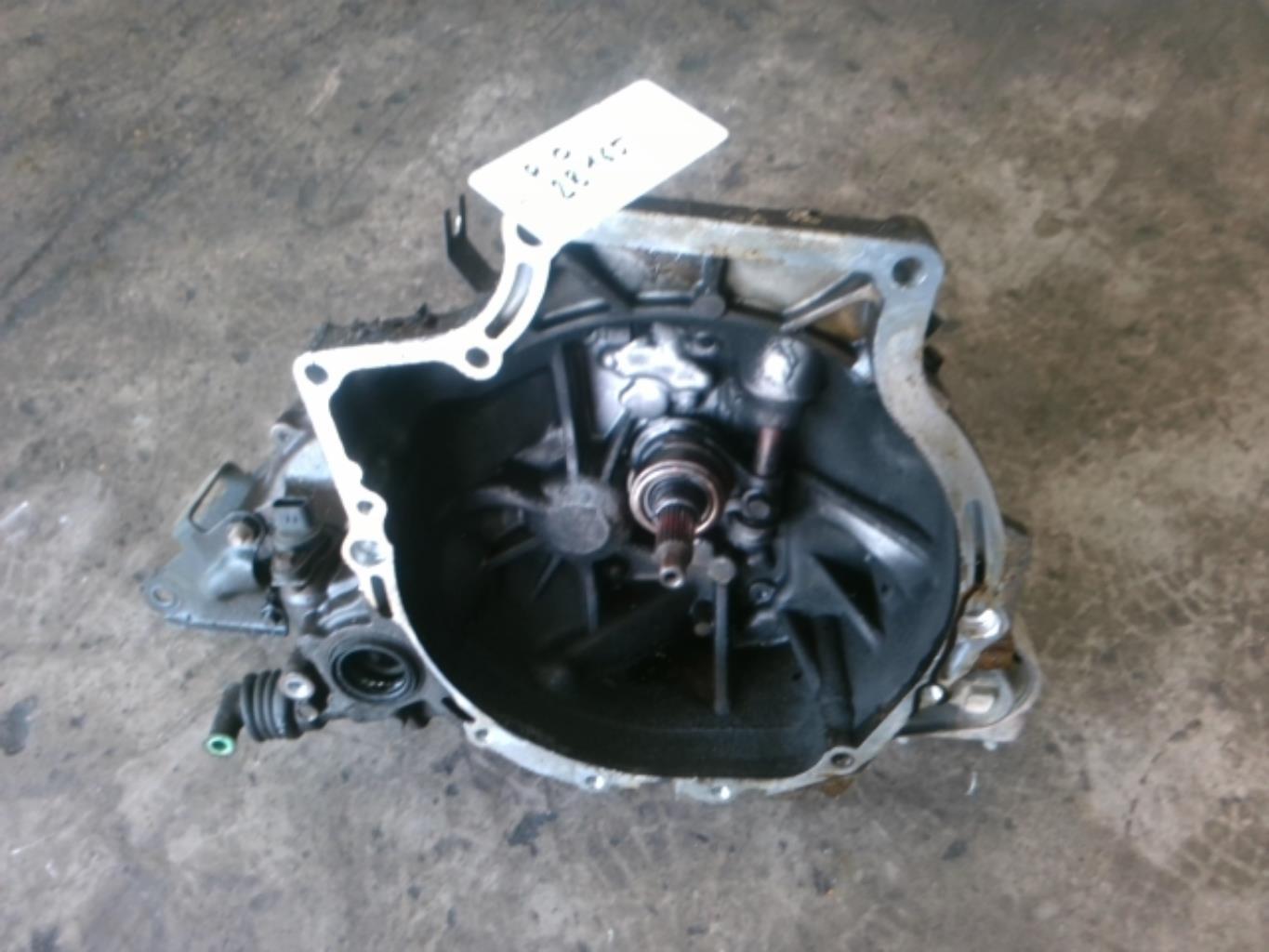Boite de vitesses KIA RIO 1 BREAK Essence - 1
