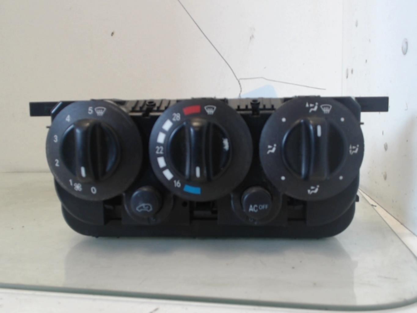 Commande chauffage MERCEDES CLASSE A 168 PHASE 2 Essence - 1