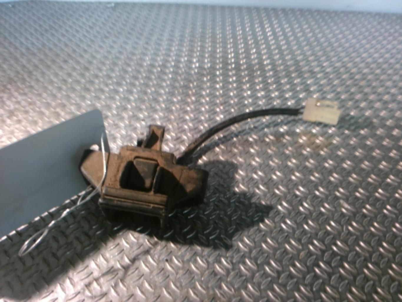 Chiusura centralizzata bagagliaio RENAULT KANGOO 1 PHASE 1 Gasolina - 1