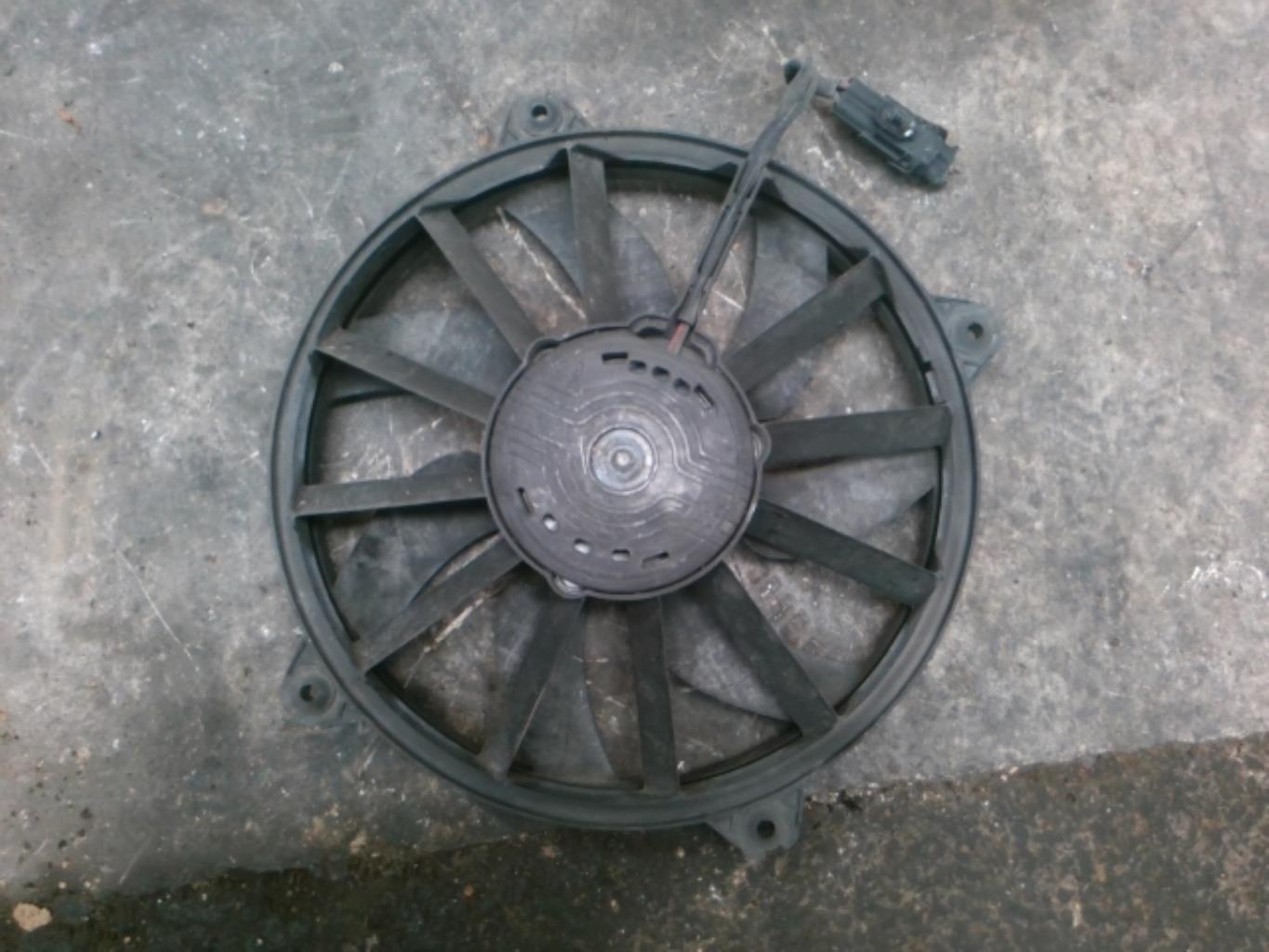 Motoventilatore radiatore PEUGEOT 5008 1 PHASE 1 Diésel - 1
